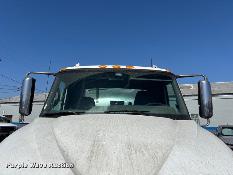 image for item EL2508 2011 International ProStar fuel truck