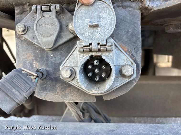 image for item EL2508 2011 International ProStar fuel truck