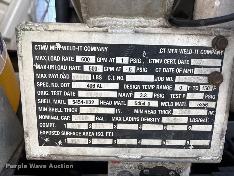 image for item EL2508 2011 International ProStar fuel truck