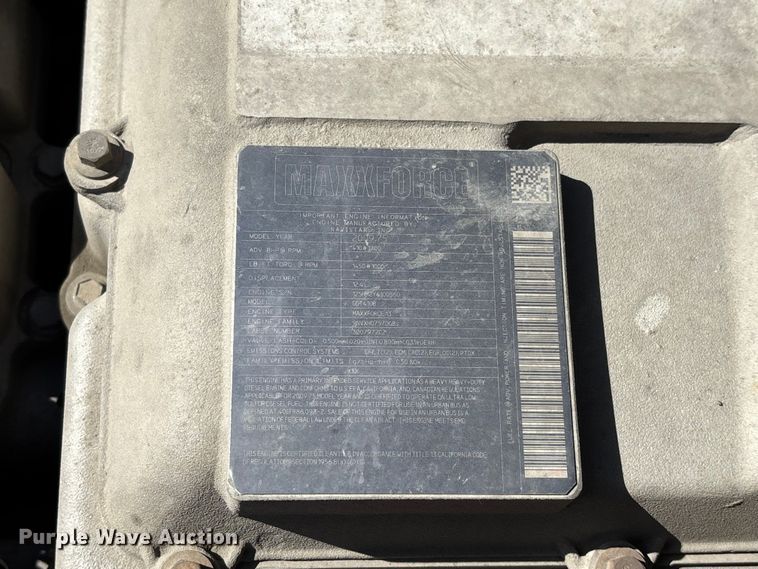 image for item EL2508 2011 International ProStar fuel truck