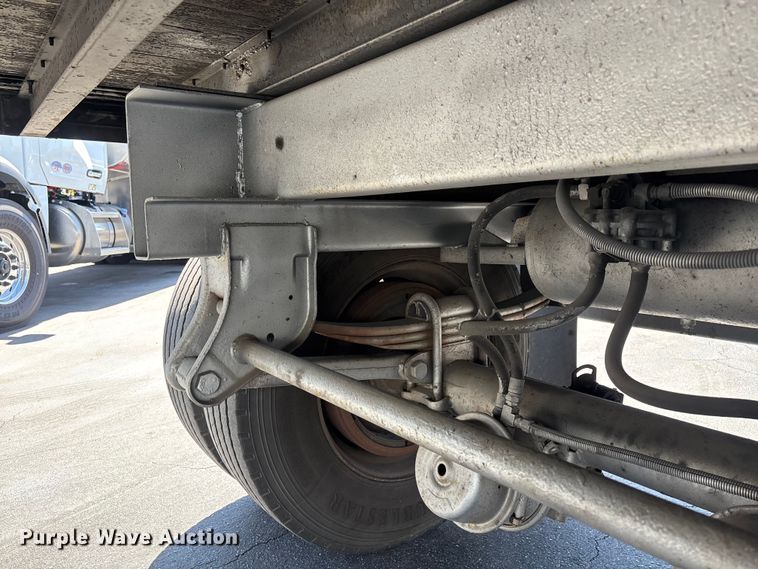 image for item EL2509 1995 Hyundai Translead HDM28WH-5050 dry van trailer