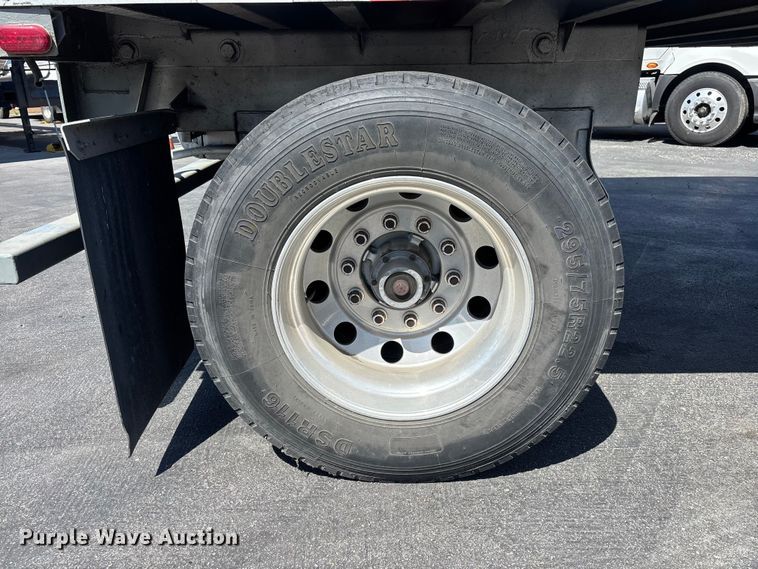 image for item EL2509 1995 Hyundai Translead HDM28WH-5050 dry van trailer