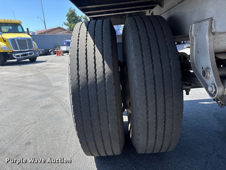 image for item EL2509 1995 Hyundai Translead HDM28WH-5050 dry van trailer