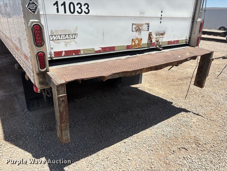 image for item EL2517 2004 Wabash refrigerated van trailer