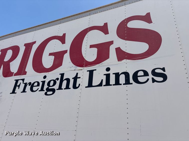 image for item EL2517 2004 Wabash refrigerated van trailer