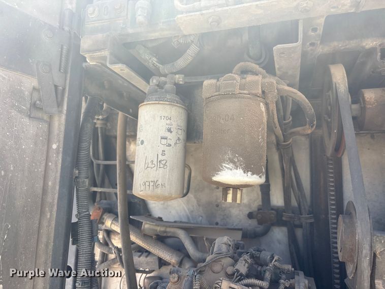 image for item EL2517 2004 Wabash refrigerated van trailer