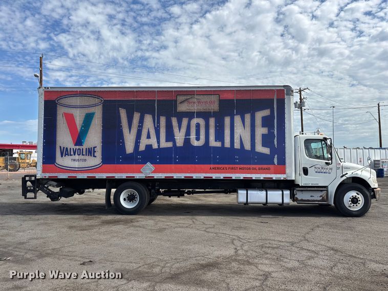 image for item EL2527 2016 Freightliner Business Class M2 box truck