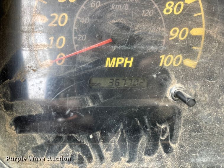 image for item EL2534 2007 GMC W4500 flatbed truck