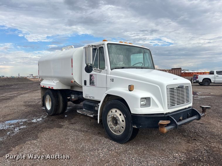 image for item EL2535 1997 Freightliner FL70 water truck