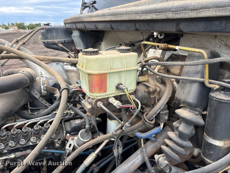 image for item EL2535 1997 Freightliner FL70 water truck