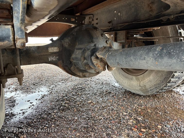 image for item EL2535 1997 Freightliner FL70 water truck