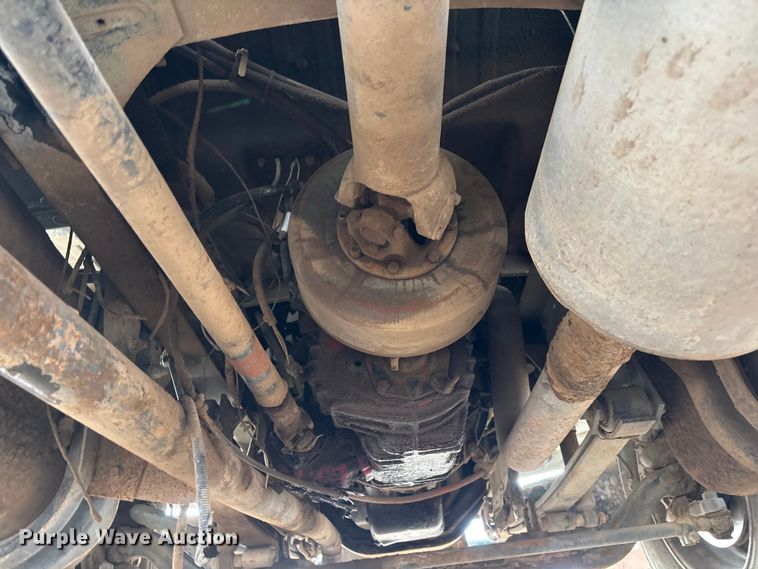 image for item EL2535 1997 Freightliner FL70 water truck