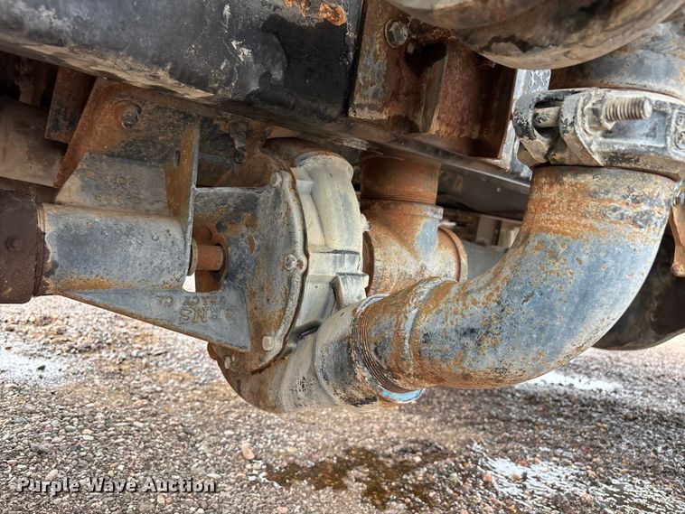 image for item EL2535 1997 Freightliner FL70 water truck