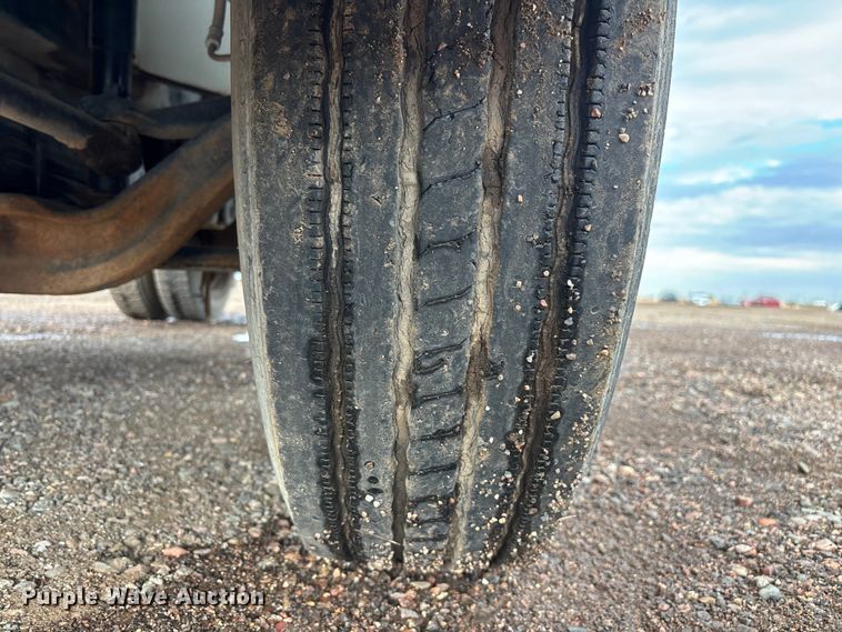 image for item EL2535 1997 Freightliner FL70 water truck