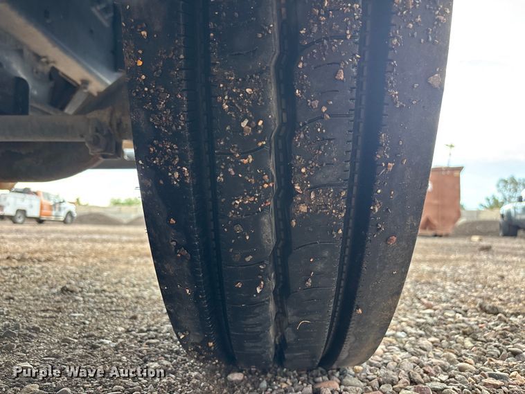 image for item EL2535 1997 Freightliner FL70 water truck