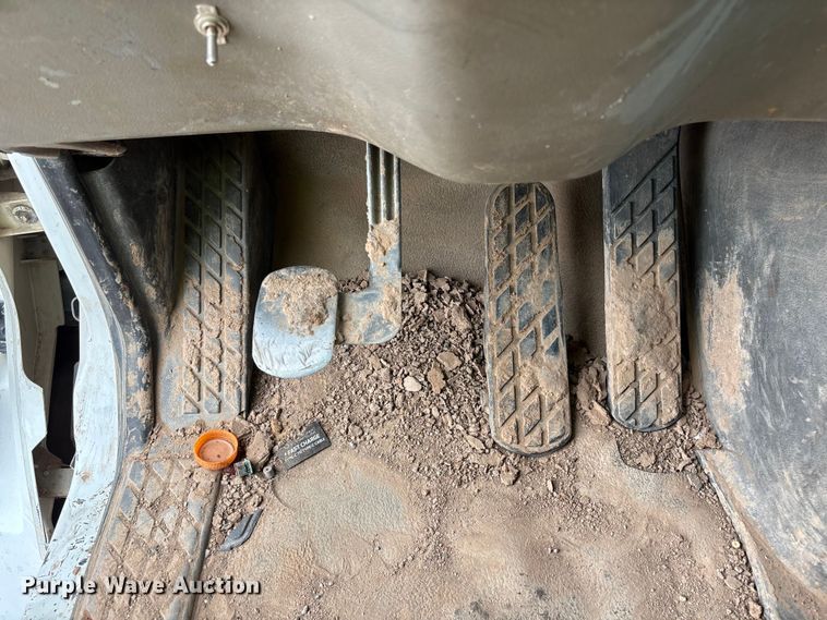 image for item EL2537 2000 Sterling L9500 Series water truck