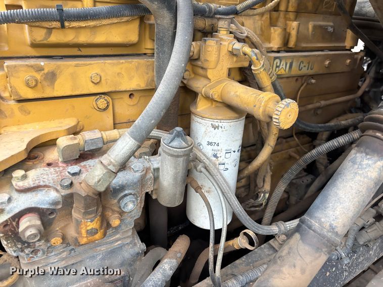image for item EL2537 2000 Sterling L9500 Series water truck