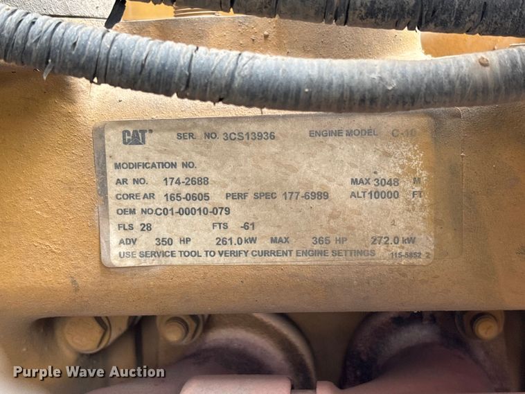 image for item EL2537 2000 Sterling L9500 Series water truck