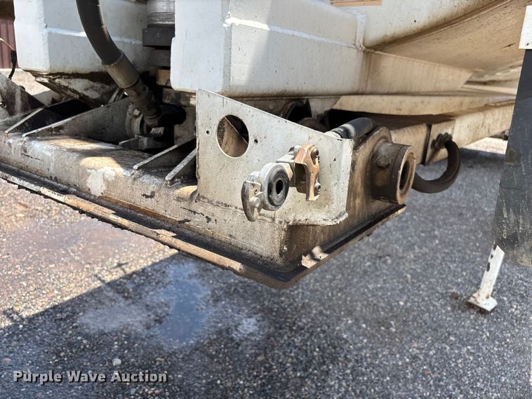 image for item EL2538 2005 Ranco Anvil end dump trailer