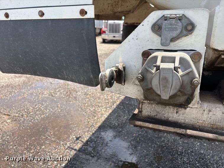 image for item EL2538 2005 Ranco Anvil end dump trailer