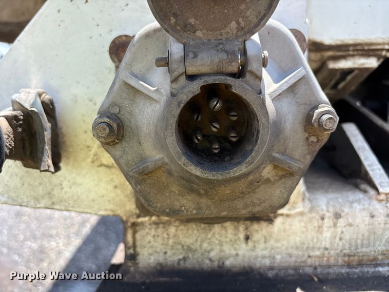 image for item EL2538 2005 Ranco Anvil end dump trailer