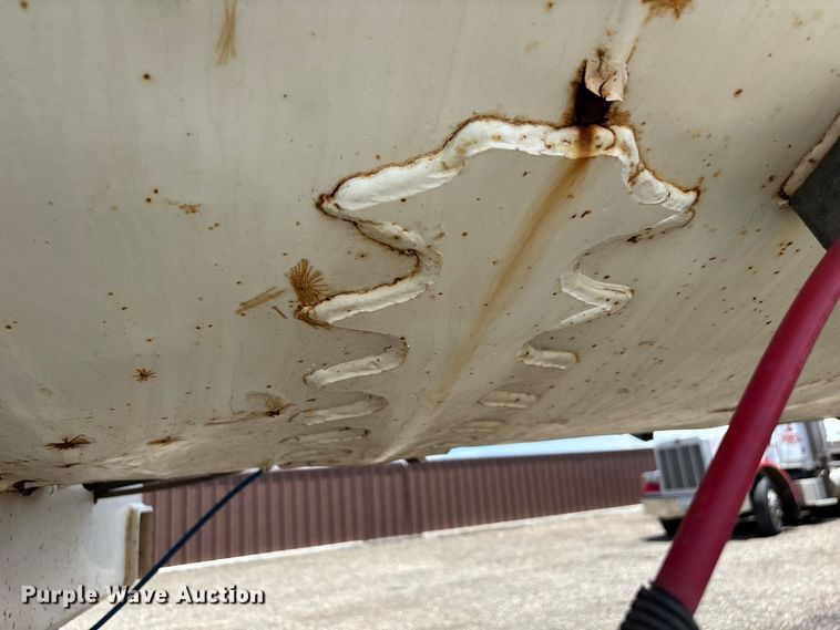 image for item EL2538 2005 Ranco Anvil end dump trailer