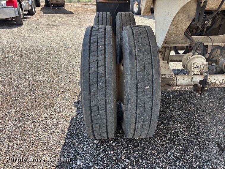 image for item EL2538 2005 Ranco Anvil end dump trailer