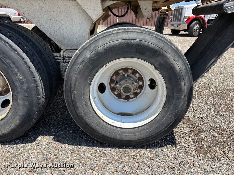 image for item EL2538 2005 Ranco Anvil end dump trailer