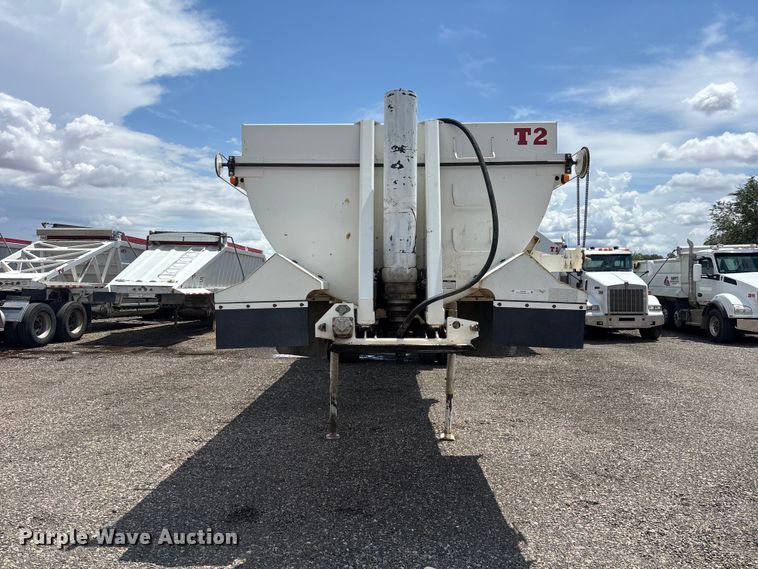 image for item EL2539 2005 Ranco Anvil end dump trailer
