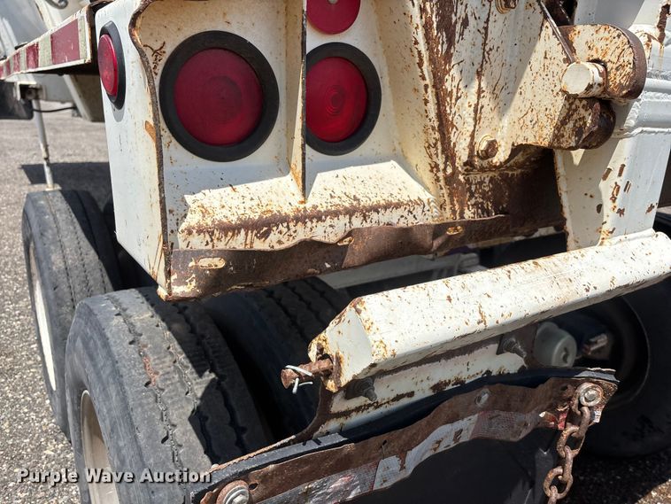 image for item EL2539 2005 Ranco Anvil end dump trailer