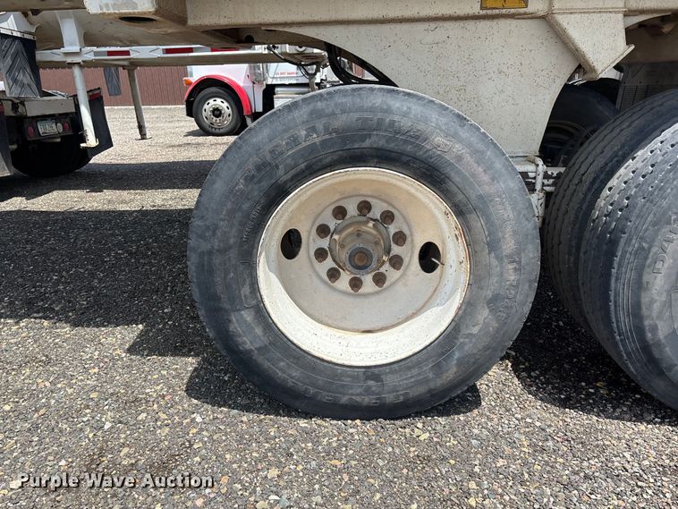 image for item EL2539 2005 Ranco Anvil end dump trailer