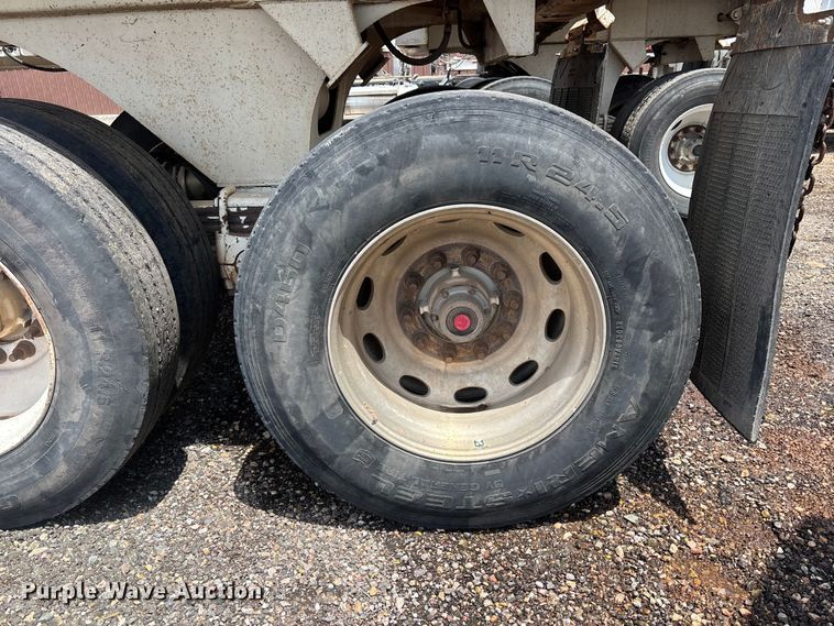 image for item EL2539 2005 Ranco Anvil end dump trailer
