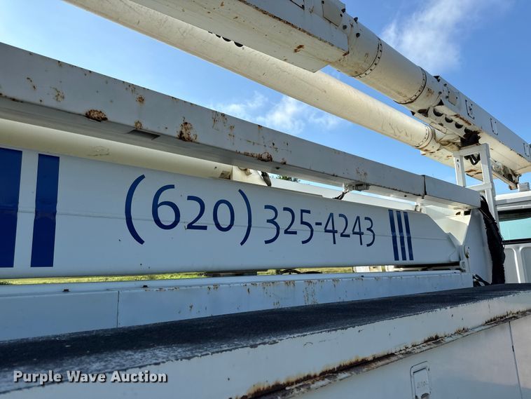 image for item EN0313 2007 Freightliner Business Class M2 bucket truck