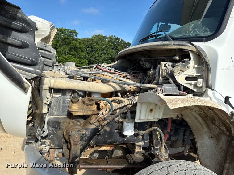 image for item EN0313 2007 Freightliner Business Class M2 bucket truck