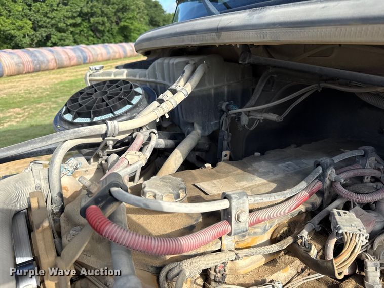 image for item EN0313 2007 Freightliner Business Class M2 bucket truck
