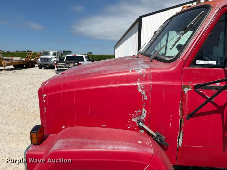 image for item EO8641 1984 GMC Brigadier semi truck