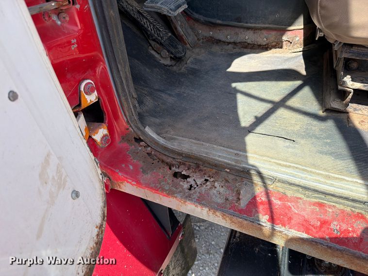 image for item EO8641 1984 GMC Brigadier semi truck