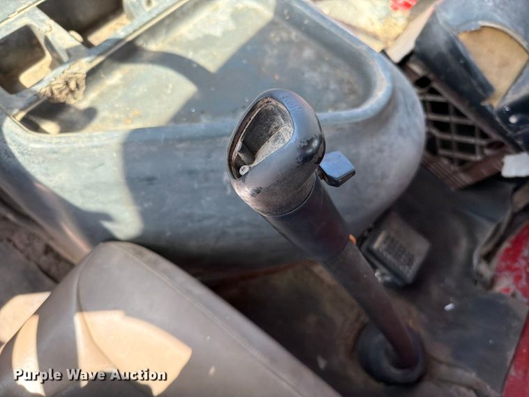 image for item EO8641 1984 GMC Brigadier semi truck