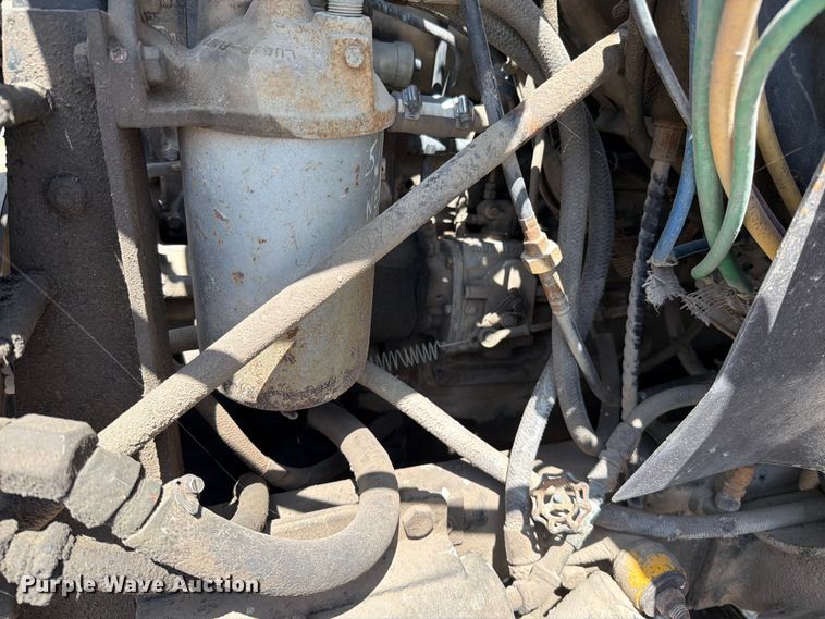 image for item EO8641 1984 GMC Brigadier semi truck