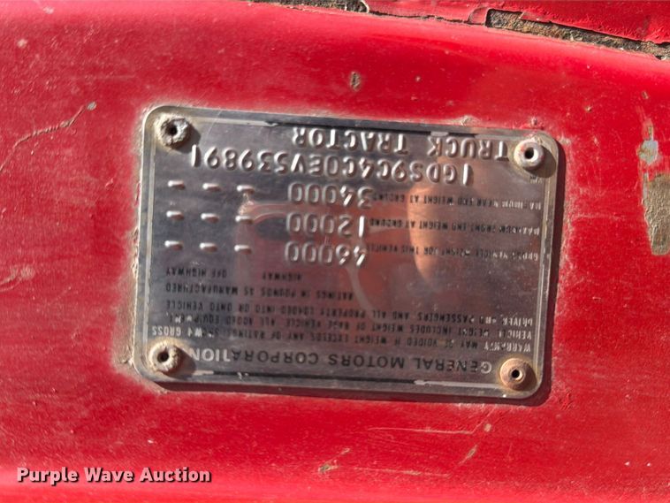 image for item EO8641 1984 GMC Brigadier semi truck