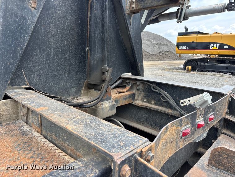image for item ER3164 2006 SDI side dump trailer