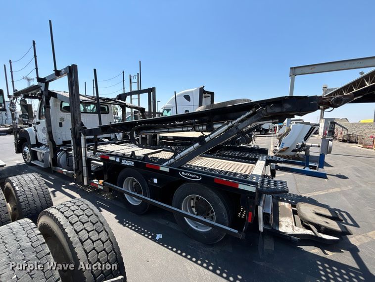image for item ER7586 2018 Freightliner 114SD car carrier truck