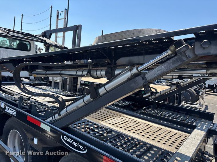 image for item ER7586 2018 Freightliner 114SD car carrier truck