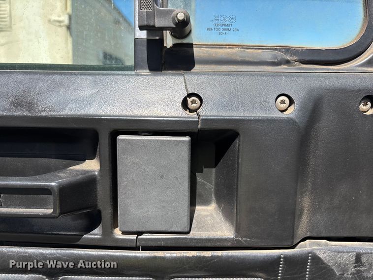 image for item ER7599 2001 Freightliner FLD112 water truck