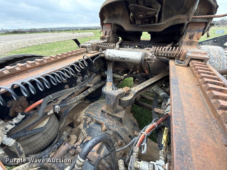 image for item ES5960 2000 Kenworth T800B semi truck