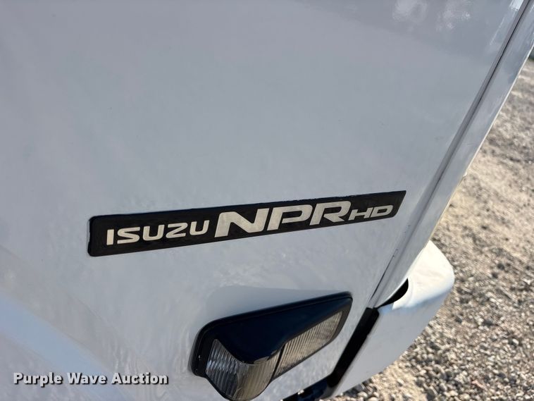 image for item ET0333 2014 Isuzu NPR roll-off container truck
