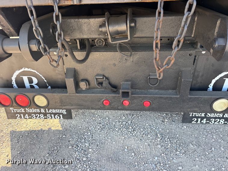 image for item ET0333 2014 Isuzu NPR roll-off container truck