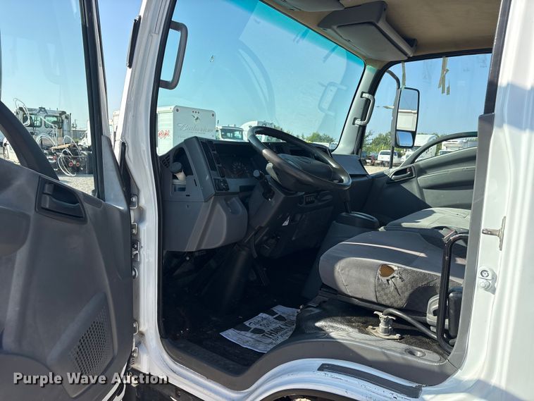 image for item ET0333 2014 Isuzu NPR roll-off container truck