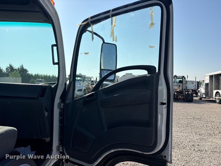 image for item ET0333 2014 Isuzu NPR roll-off container truck