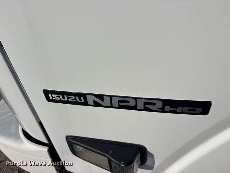 image for item ET0334 2016 Isuzu NPR roll-off container truck
